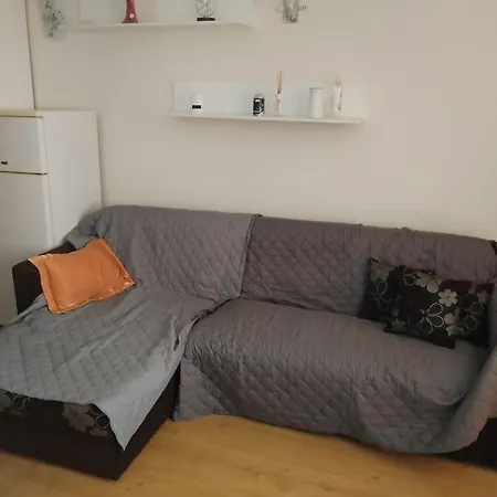 Sunny Apartment